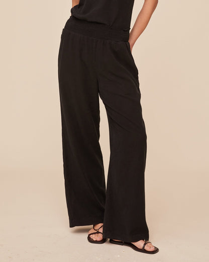 Bella Dahl Smocked Waist Wide Leg Pants in Vintage Black - Bella Dahl