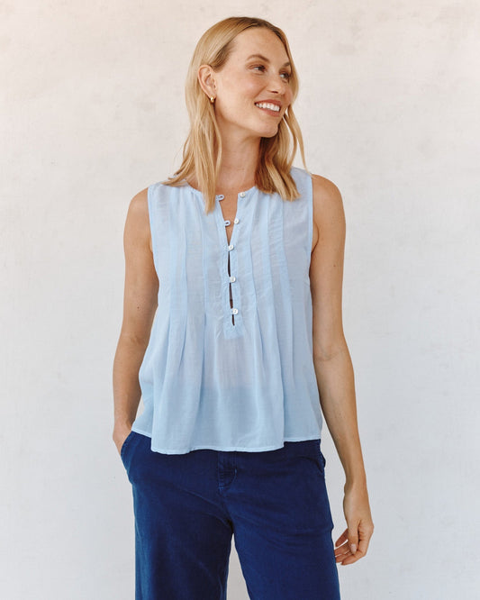 Bella Dahl Sleeveless Pintuck Pullover - Soft Sky