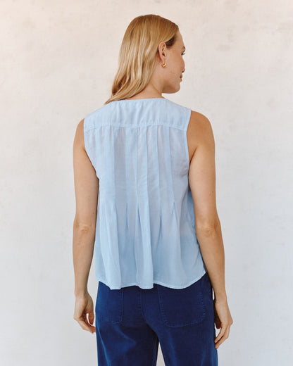 Bella Dahl Sleeveless Pintuck Pullover - Soft Sky