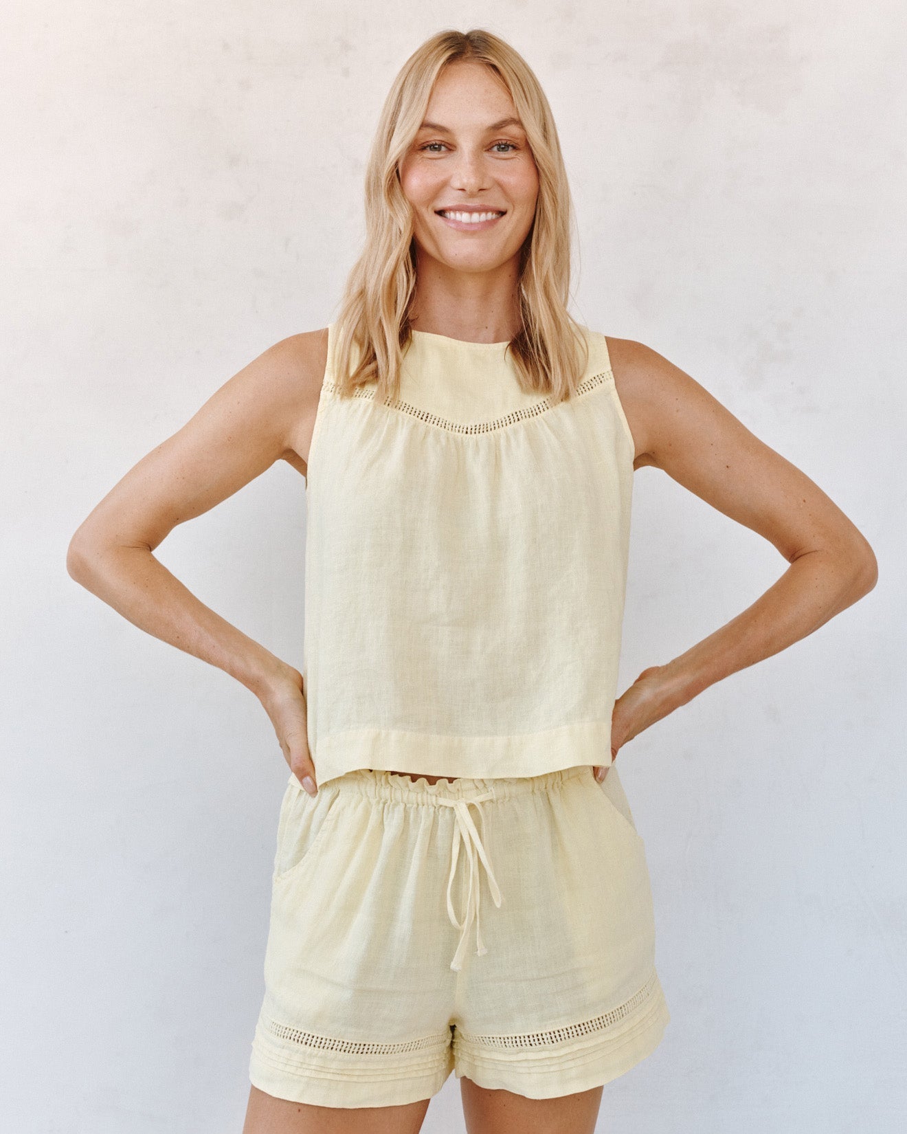 Bella Dahl Sleeveless Trimmed Yoke Seam Top - Lemon Drop