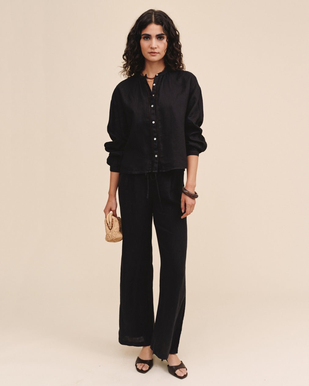 Bella Dahl Mandarin Collar Trimmed Button Down - Black