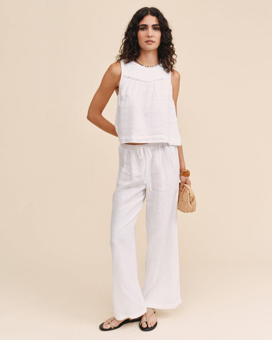 Bella Dahl Sleeveless Trimmed Yoke Seam Top - White