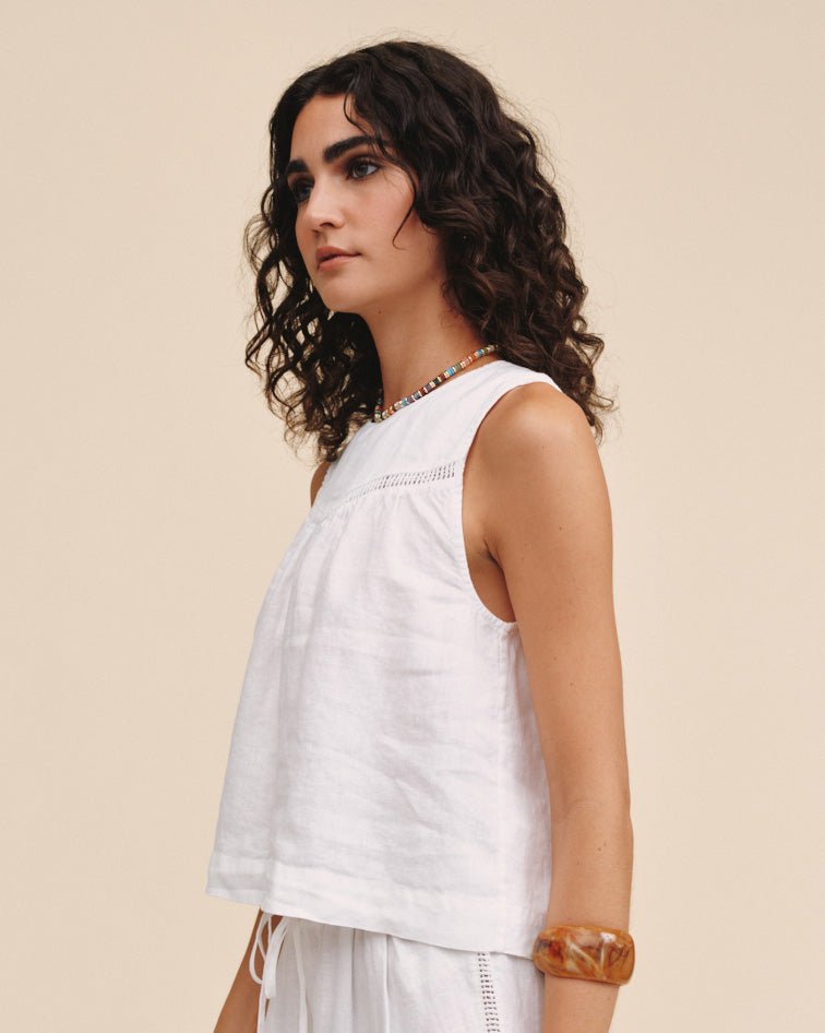 Bella Dahl Sleeveless Trimmed Yoke Seam Top - White