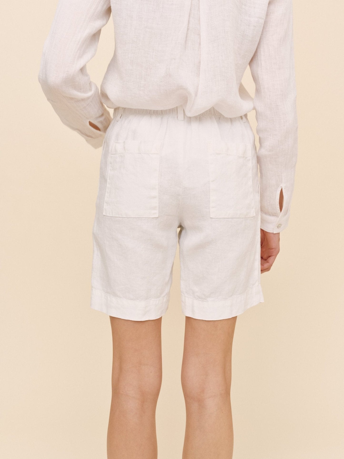 Bella Dahl Pleated Bermuda - White