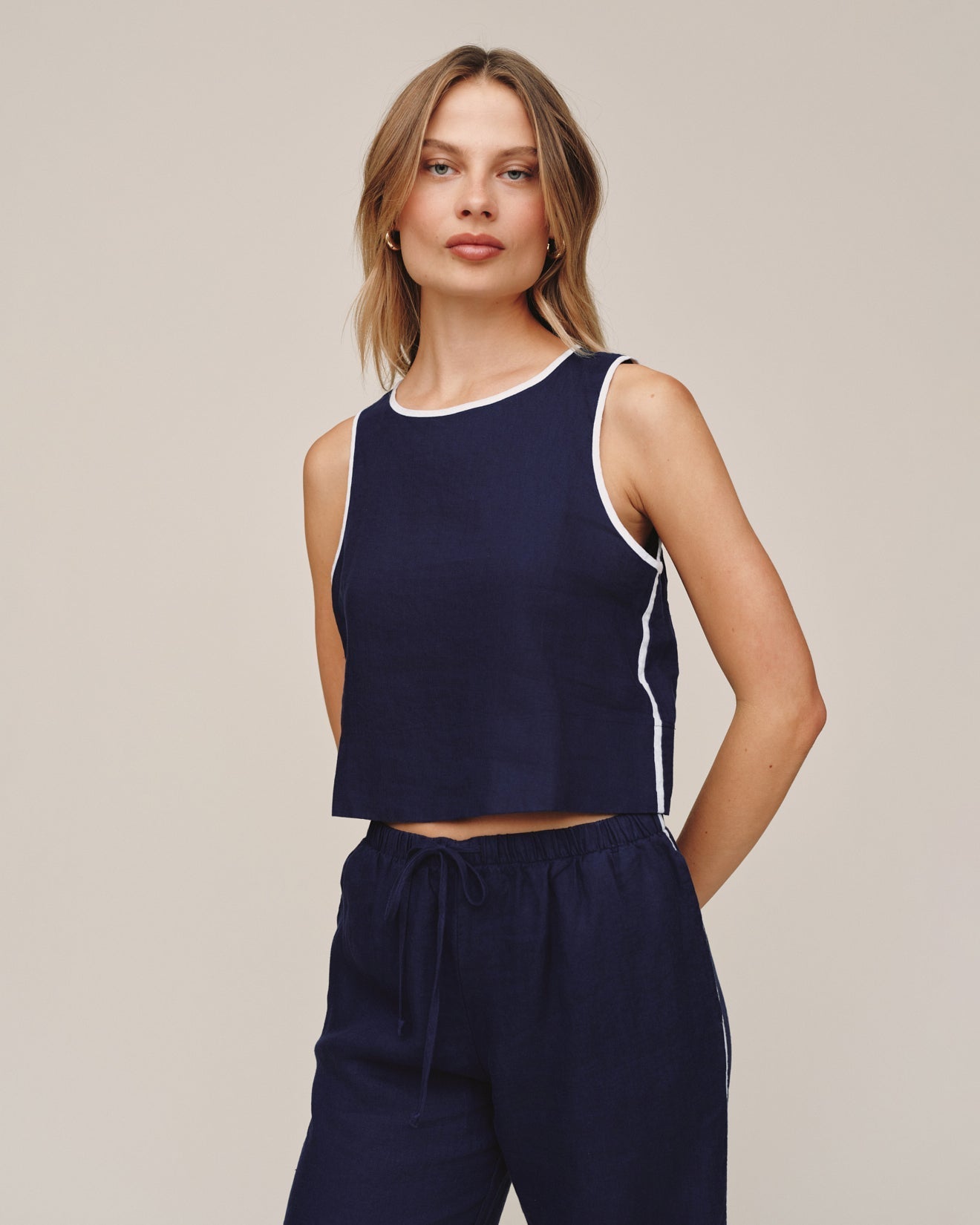 Bella Dahl Contrast Keyhole Tank - Nautical Night