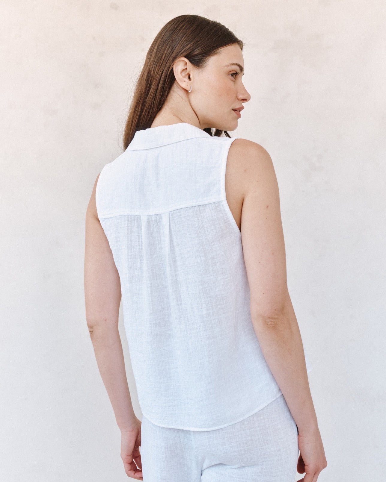 Bella Dahl Sleeveless Pullover - White