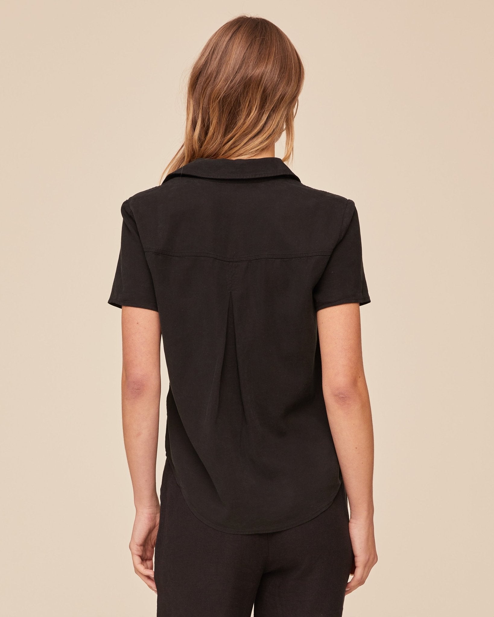 Bella Dahl Short Sleeve Pocket Button Down - Vintage Black