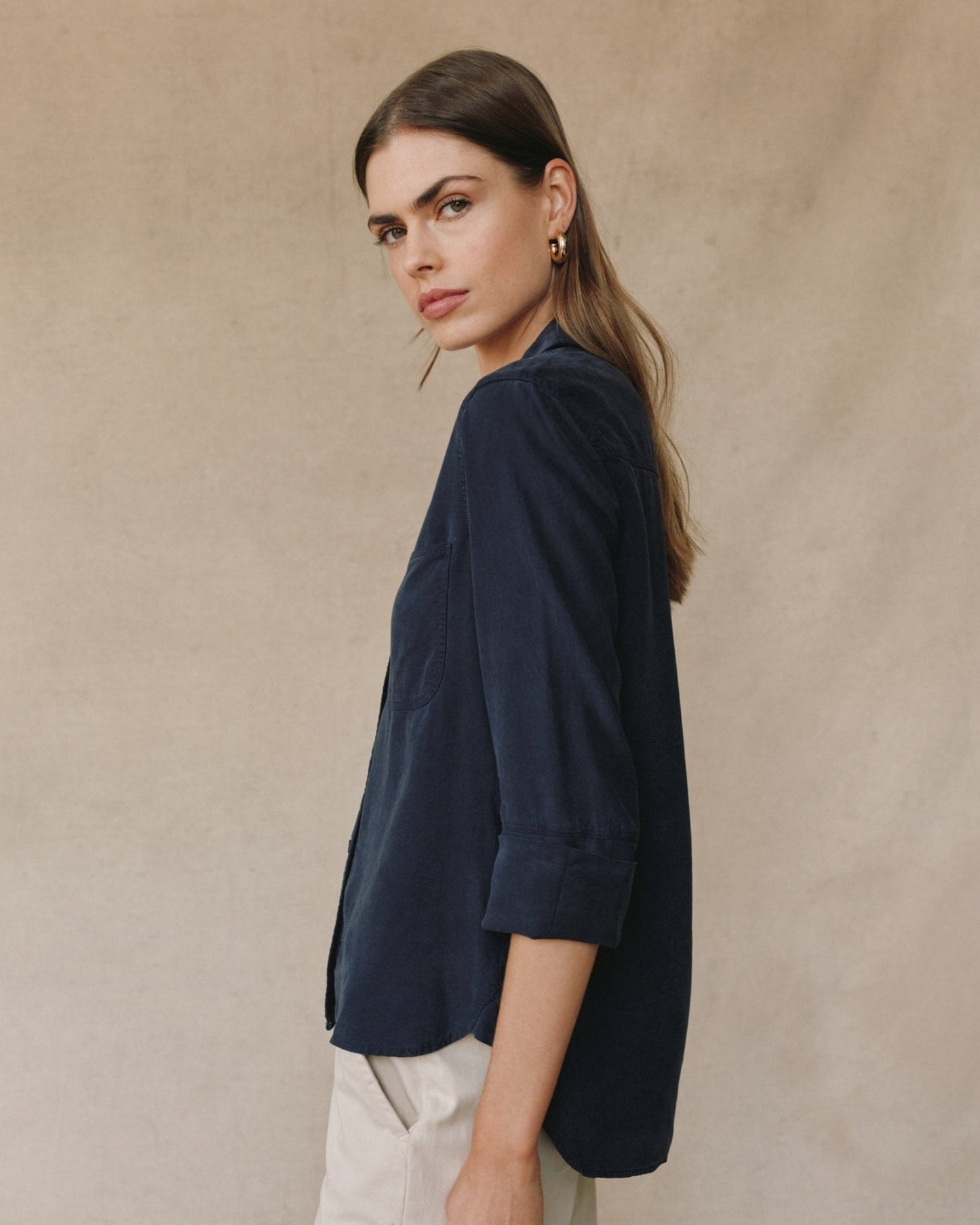 Bella Dahl Shirt Tail Button Down in Endless Sea - Bella Dahl