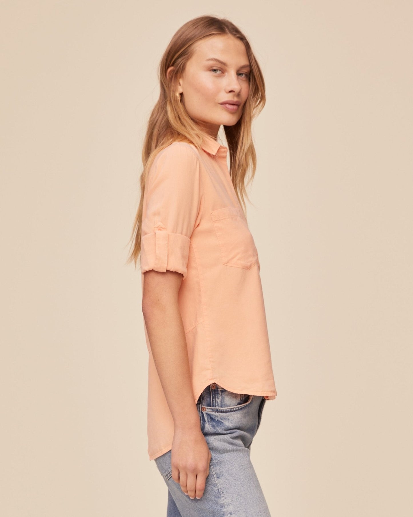 Bella Dahl Split Back Button Down - Golden Blush