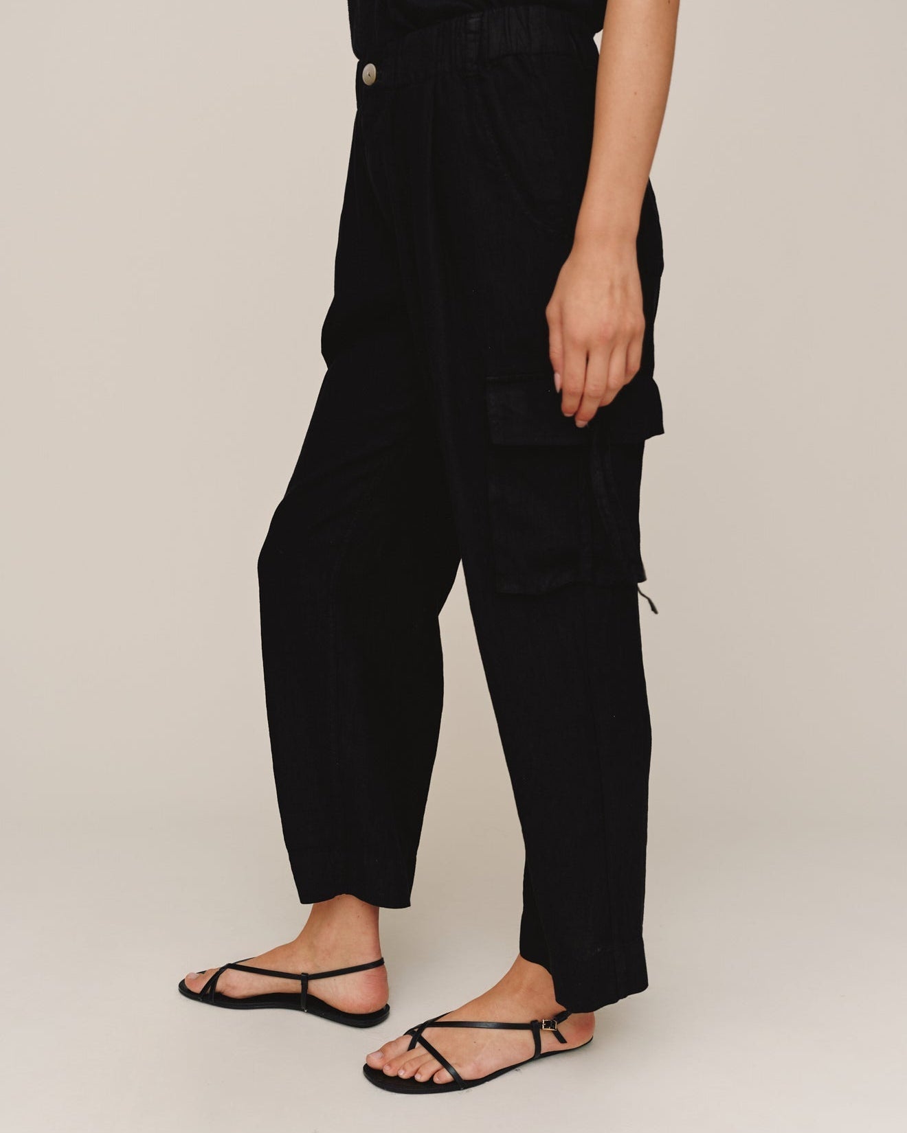 Bella Dahl Cargo Ties Pant - Black
