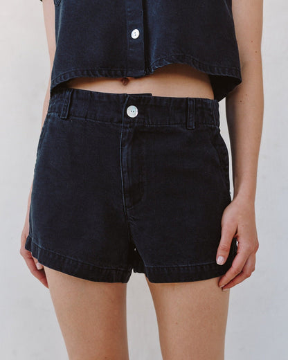 Bella Dahl Elle Playa Trouser Short - Antique Black Wash