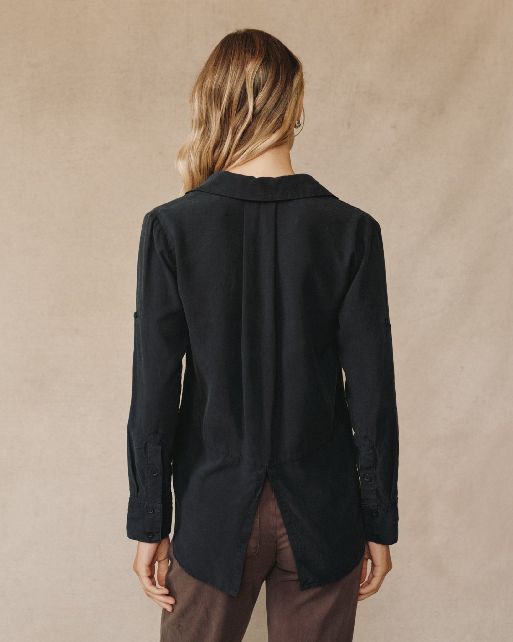 Bella Dahl Split Back Button Down in Vintage Black - Bella Dahl