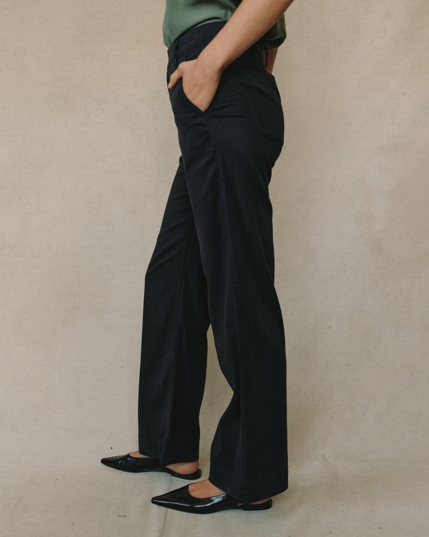Bella Dahl Sydney Wide Leg Pants in Vintage Black - Bella Dahl