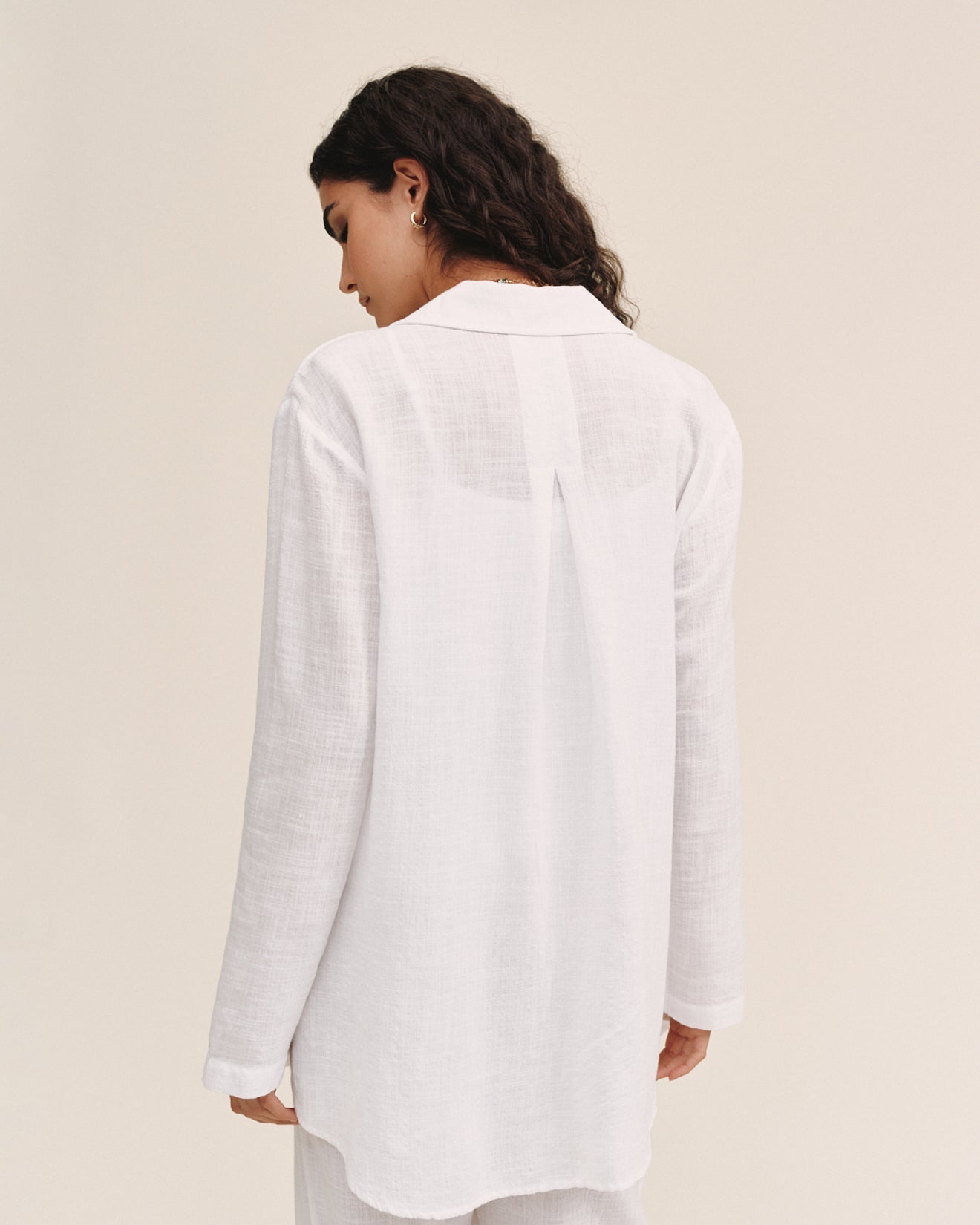 Bella Dahl Long Sleeve Pocket Button Down Tunic - White