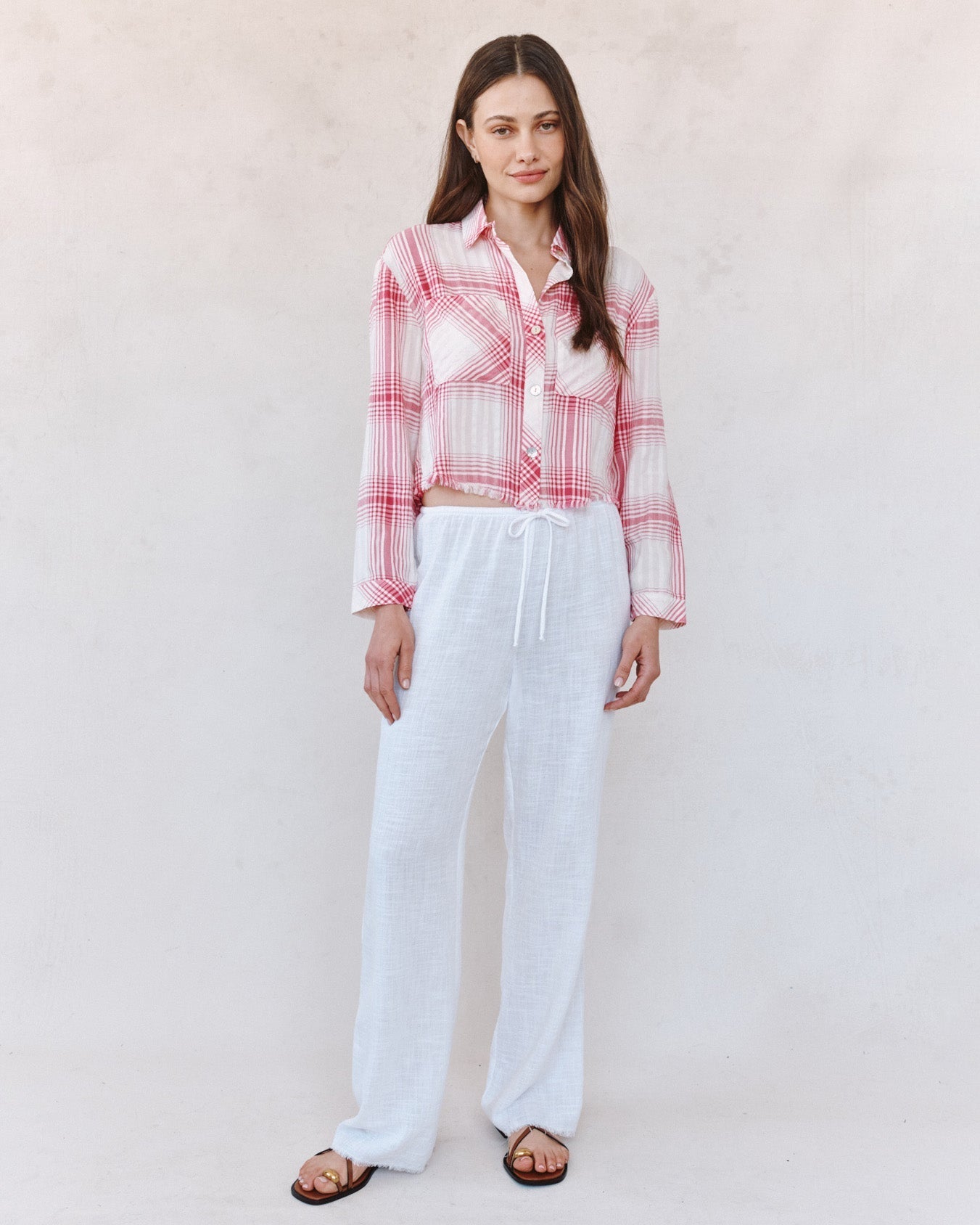 Bella Dahl Two Pocket Fray Hem Crop Shirt - Pink Sunset Shadow Plaid