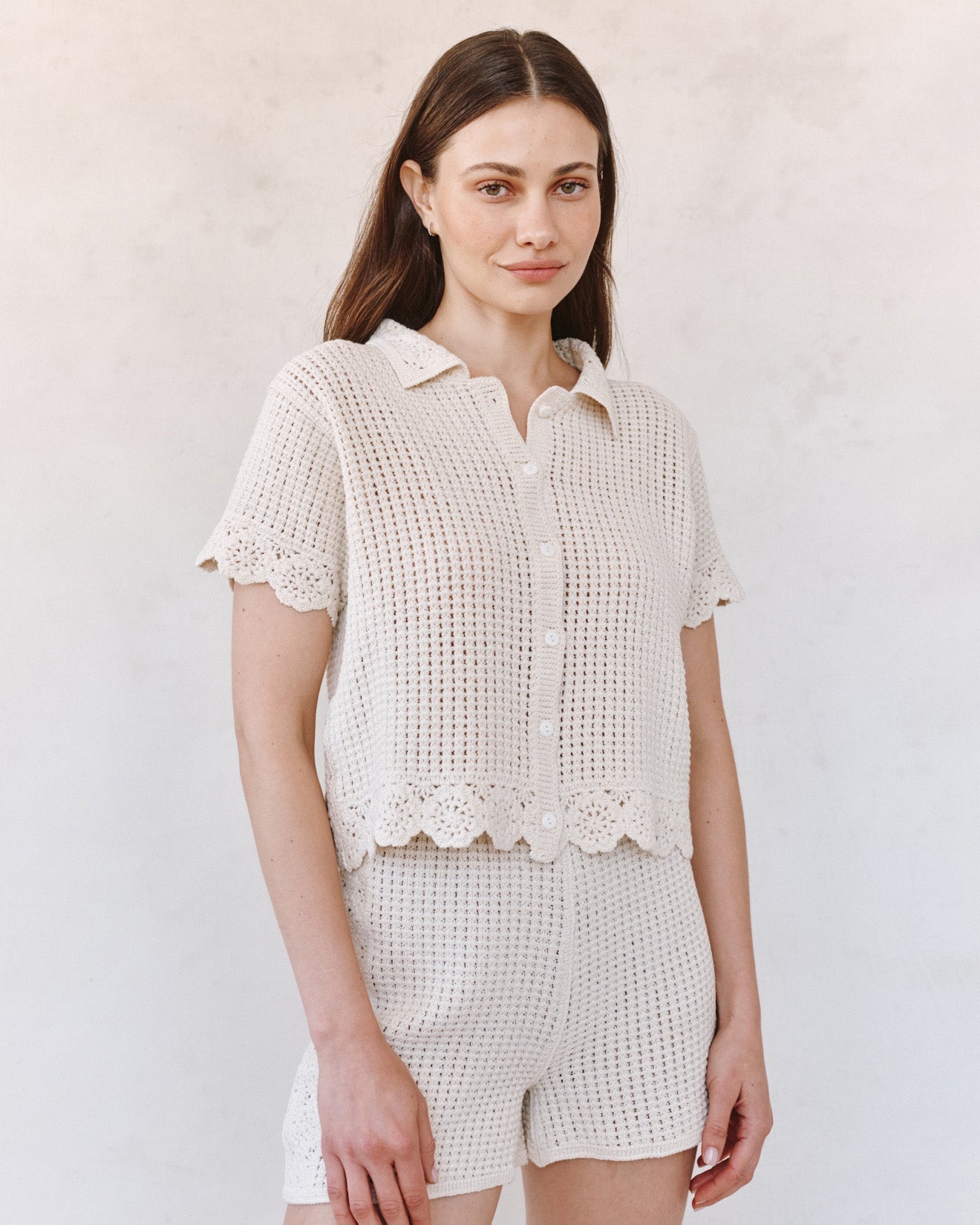 Bella Dahl Short Sleeve Crochet Button Down - Flower Bloom
