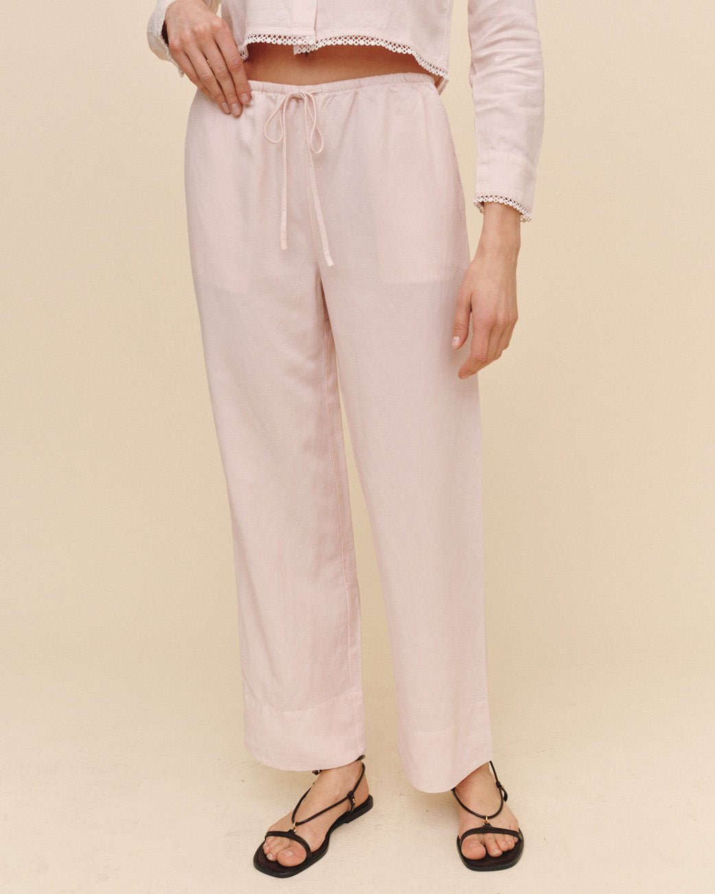 Bella Dahl Wide Hem Drawstring Pant - Ballet Pink
