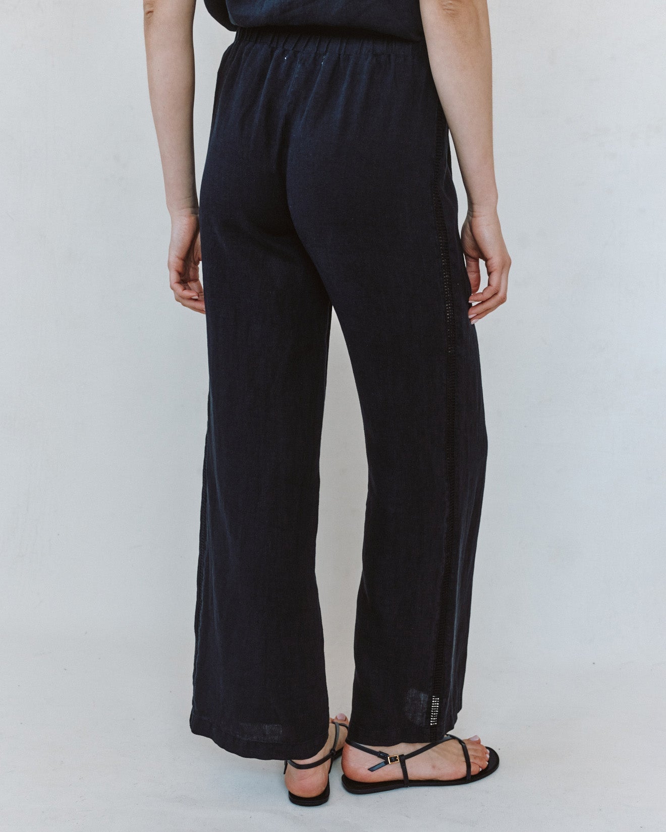 Bella Dahl Beach Pant With Lattice Stripe - Black