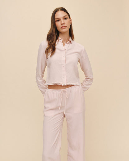 Bella Dahl Long Sleeve Cropped Shirt With Trim - Ballet Pink