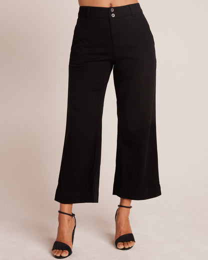 Bella Dahl Saige Wide Leg Crop Pants in Black: Versatile Style - Bella Dahl