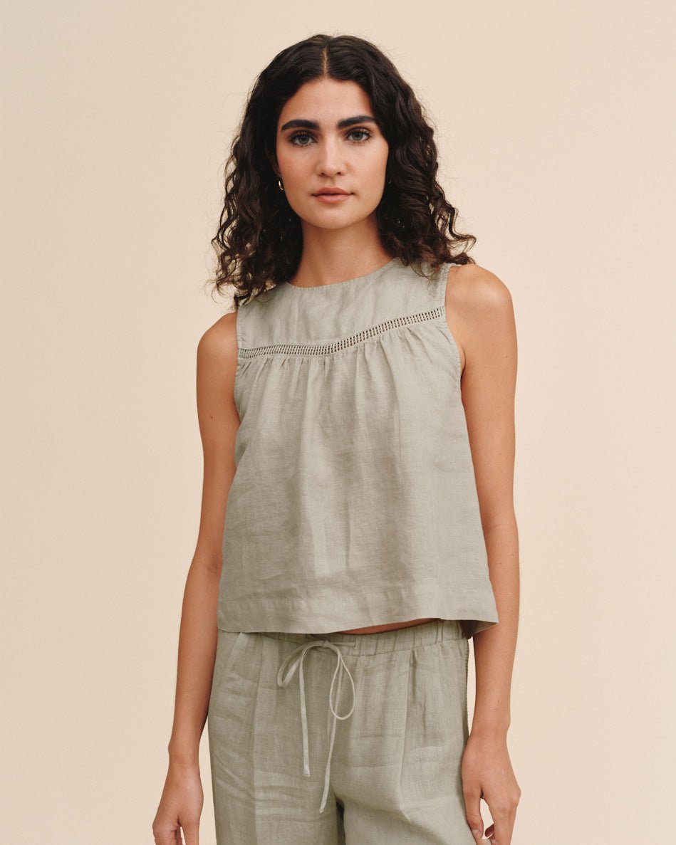 Bella Dahl Sleeveless Trimmed Yoke Seam Top - Green Tea