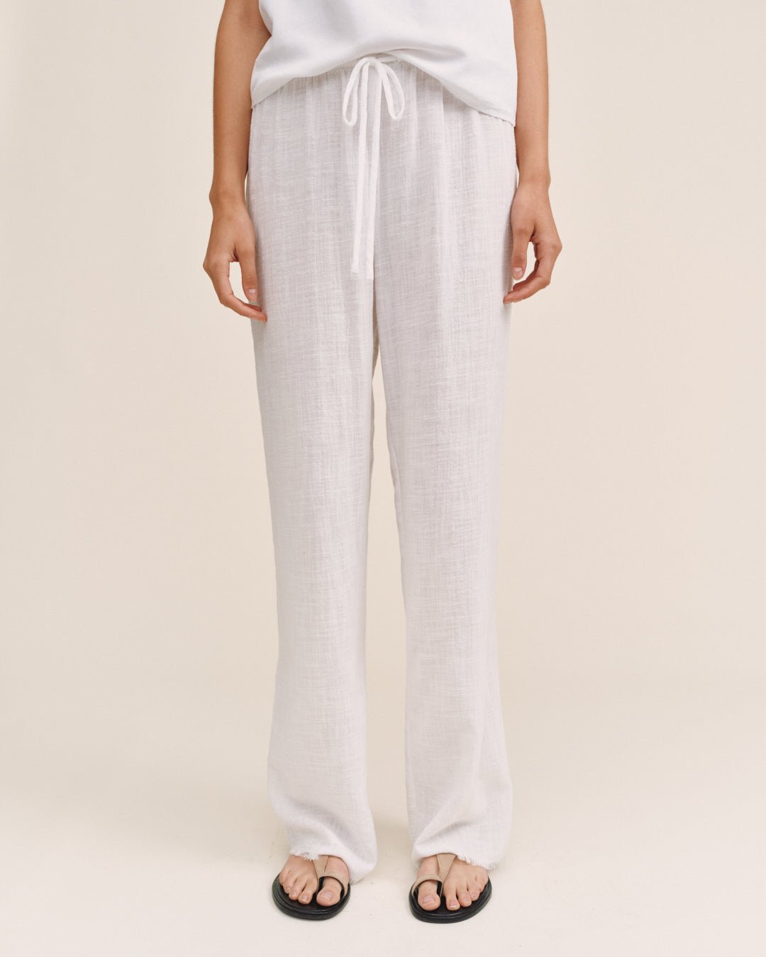 Bella Dahl Fray Hem Beach Pant - White