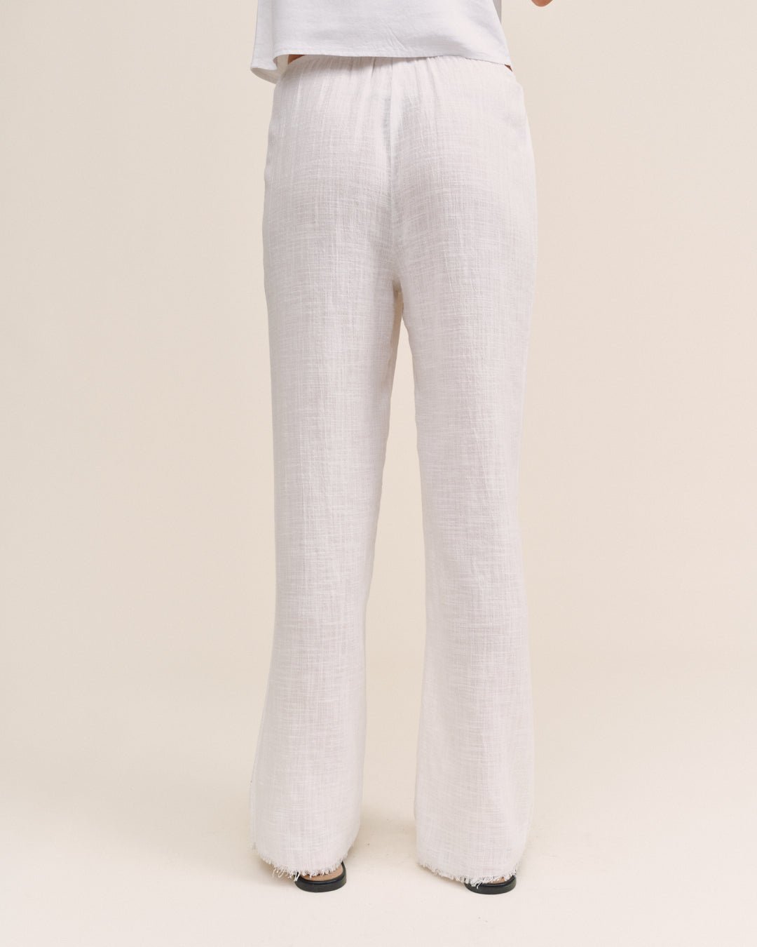 Bella Dahl Fray Hem Beach Pant - White